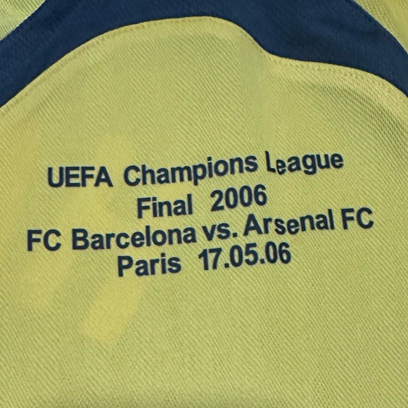 2006 retro arsenal UCL final kit. Thierry Henry soccer football jersey. NWT - Picture 3 of 4